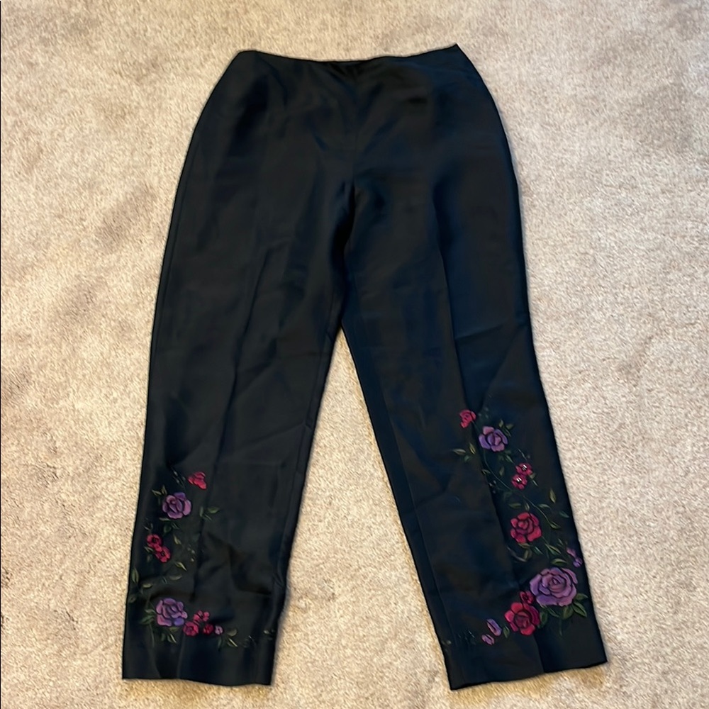 Ann Taylor Black and Purple Cropped Pants with Textured Fabric
